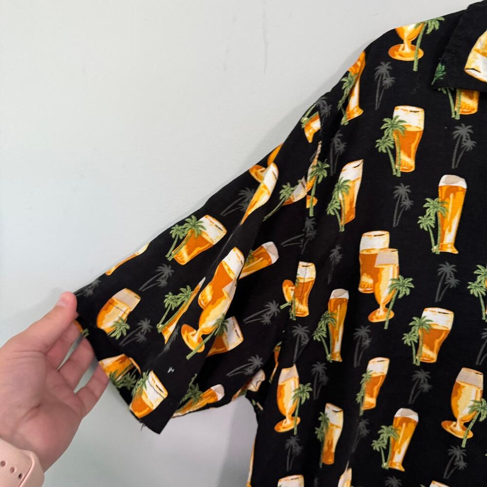 Steve & Barry's Beer Mug Print Button Down Aloha Hawaiian Shirt Men's Size Large - Picture 2 of 6